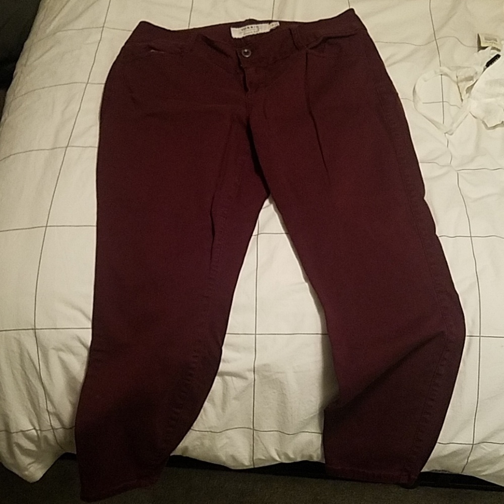 Torrid crop pants